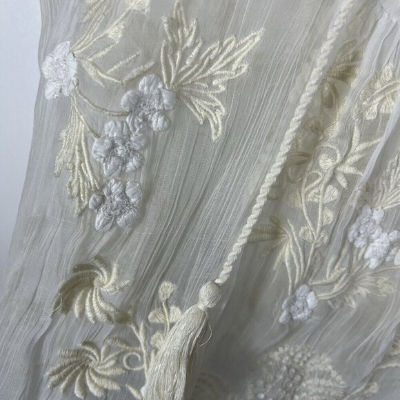 Feathers Bone By Anthropologie Embroidered Ivory Boho Blouse Women’s Size Small - Picture 8 of 9